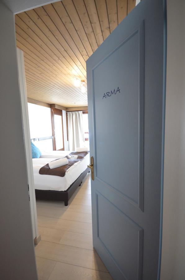 Boutique Hotel Riviera Spiez Room photo